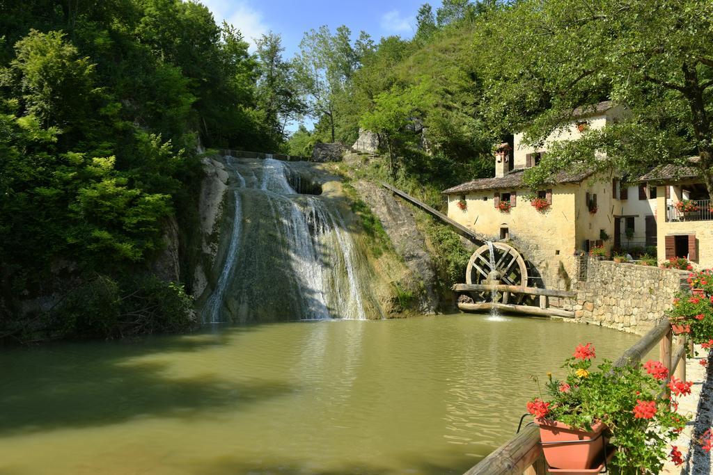 Agriturismo Crodi ミアーネ エクステリア 写真